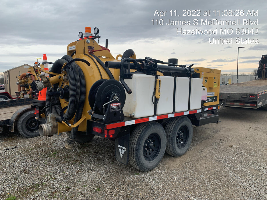 2021 VAC-TRON LP573XDT