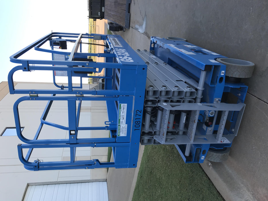 2020 Genie GS-3246 Standard, Folding full height swing gate