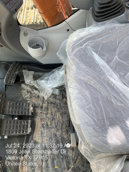 2023 HITACHI ZX210LC-6