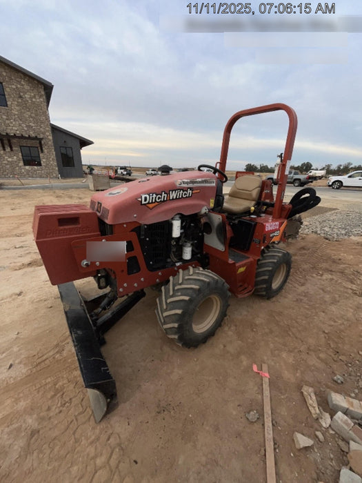 2019 DITCH WITCH RT45A