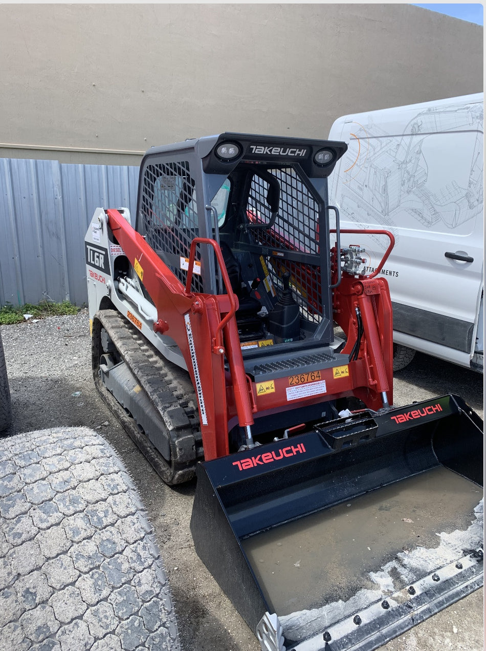 2022 TAKEUCHI TL6R