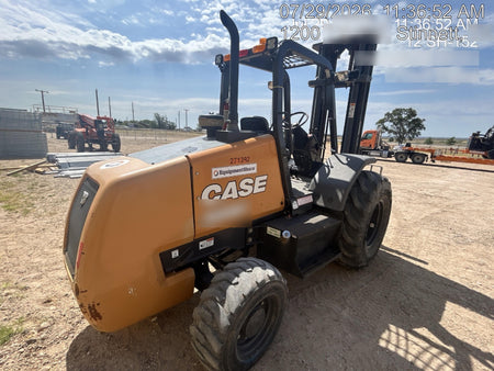 2023 CASE 588H