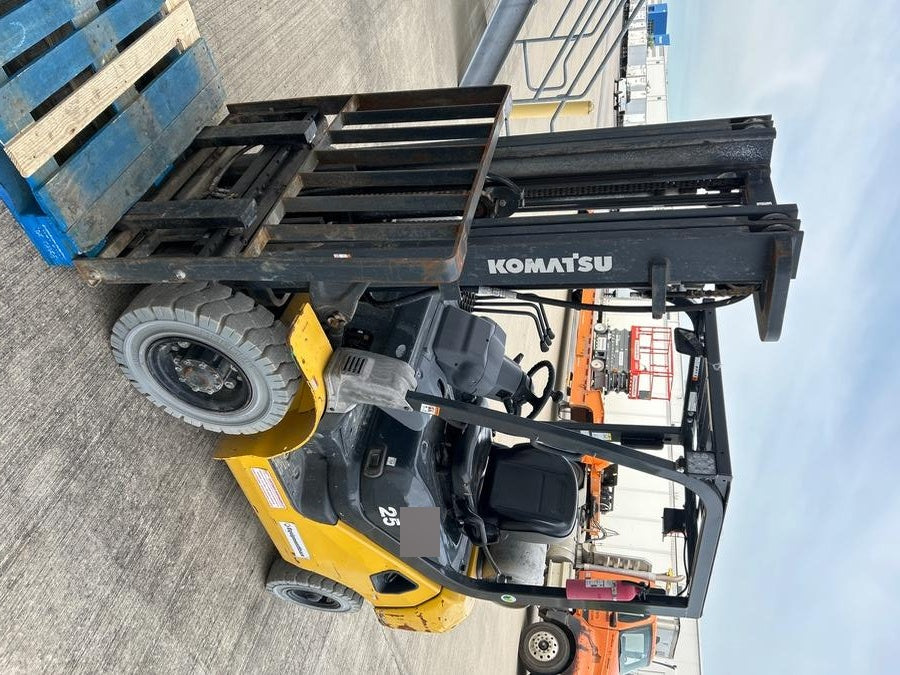 2020 KOMATSU FG25T-16