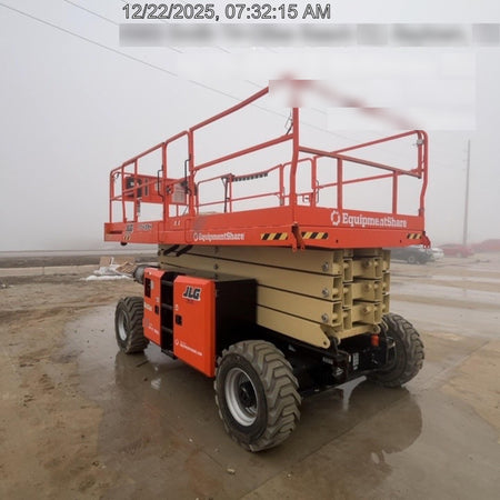 2023 JLG RT4394