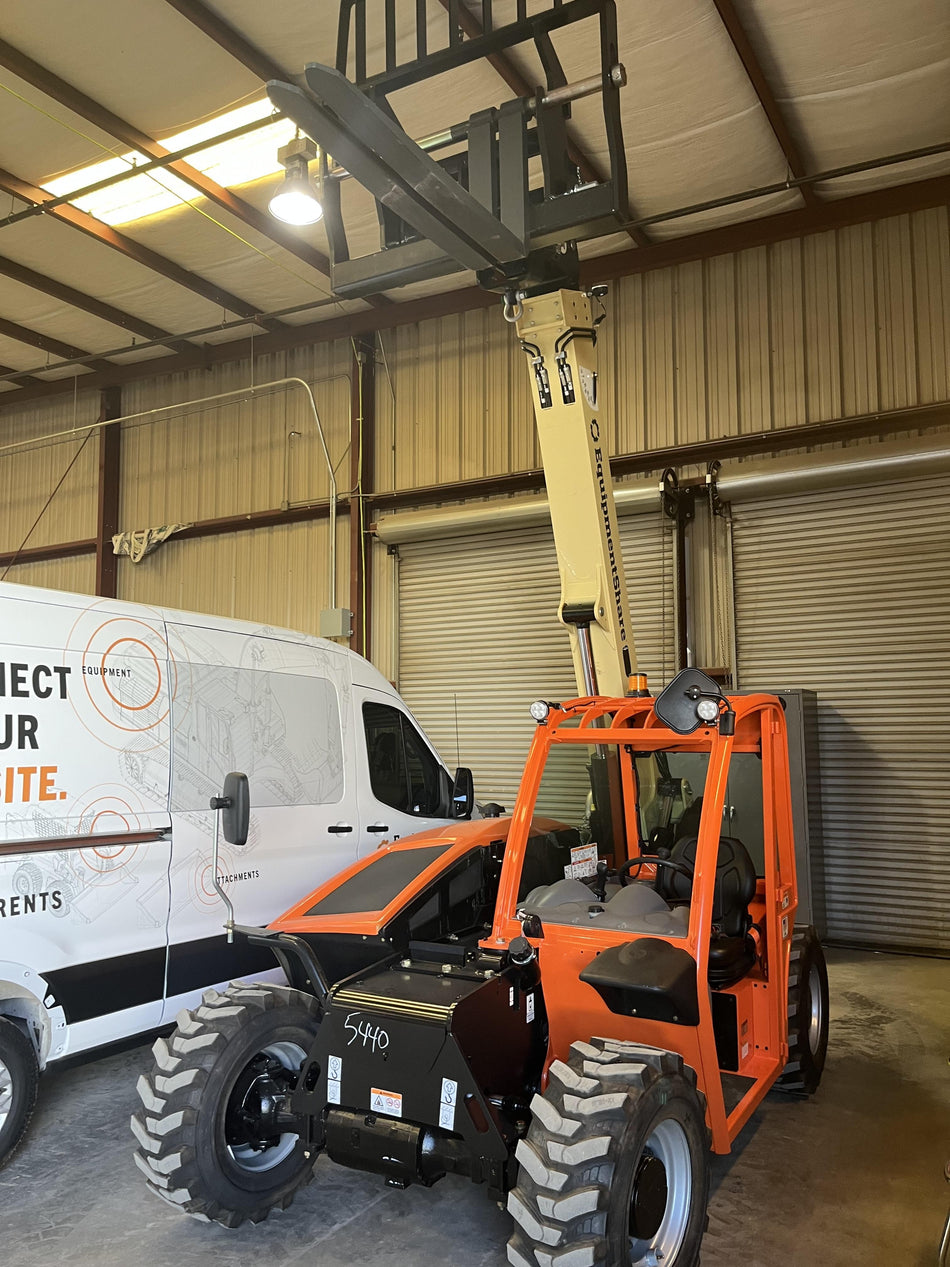 2023 JLG G5-18A
