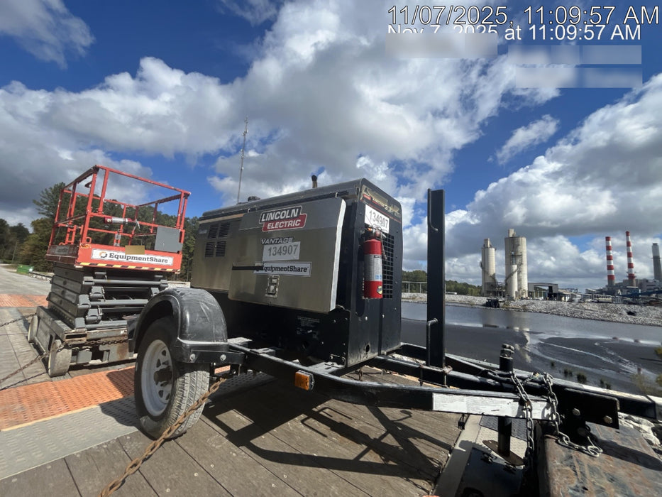 2019 Lincoln Electric Vantage 322 Lincoln Vantage 322 Welder w/Trailer, Light Kit, Cable Rack