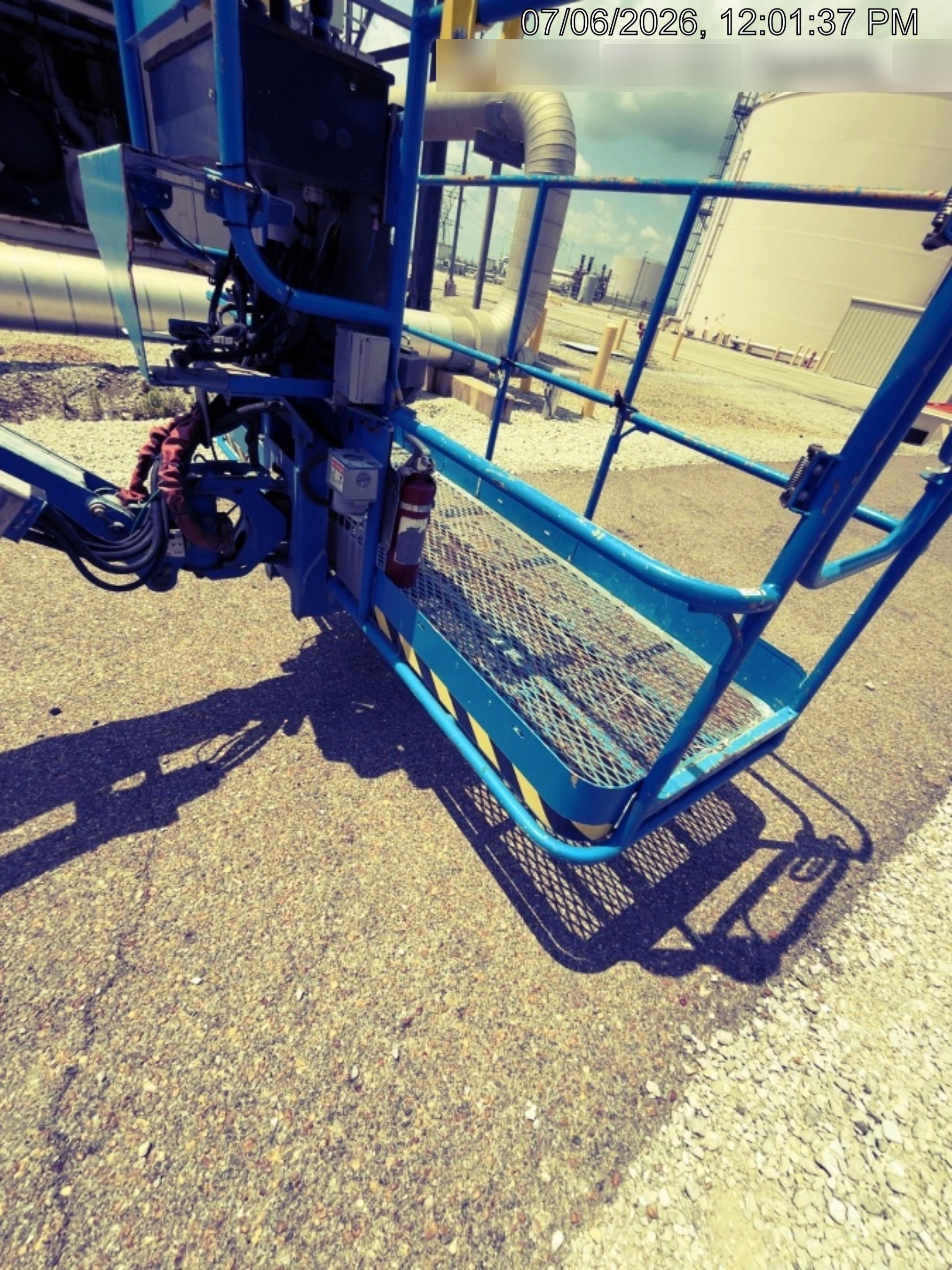 2021 GENIE Z-135/70