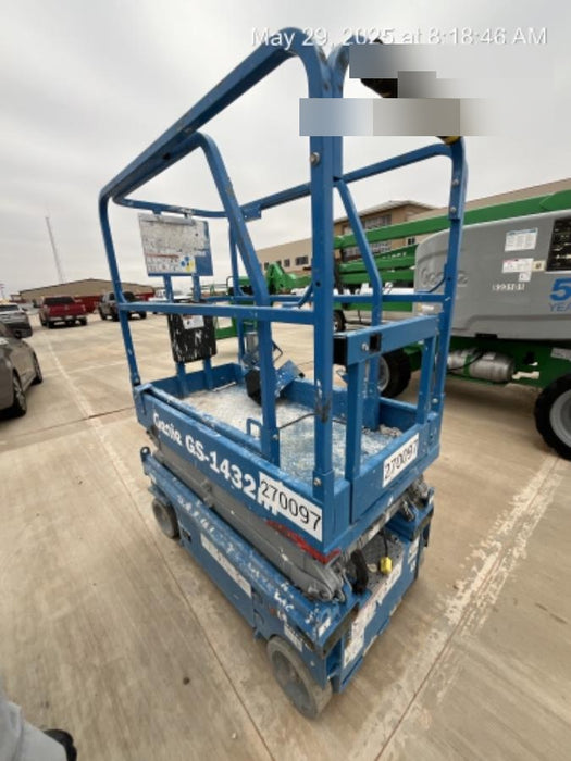 2022 GENIE GS-1432