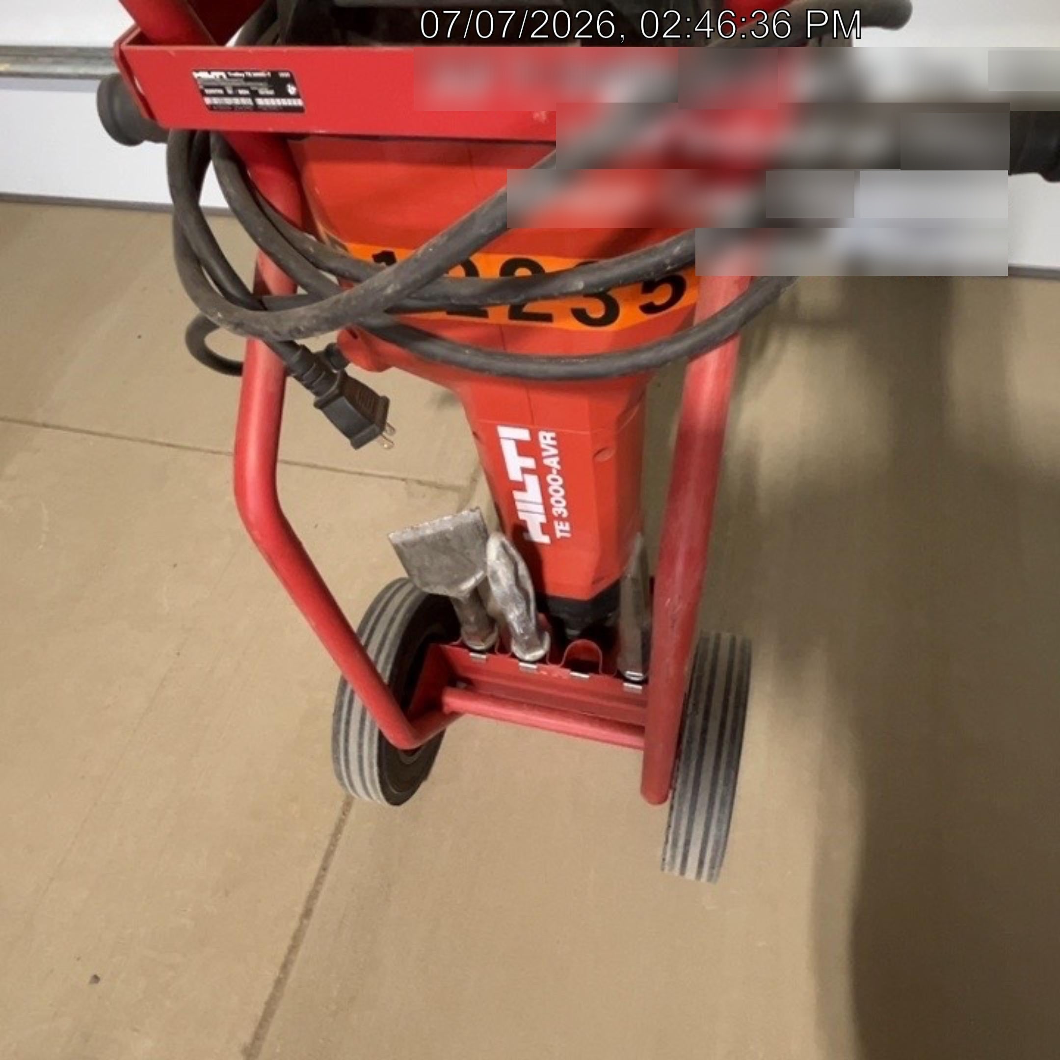 2025 HILTI TE 3000-AVR