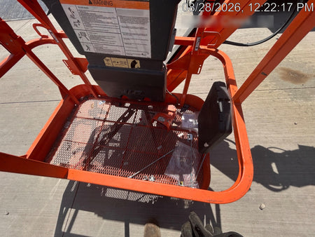 2019 JLG E400AJPN