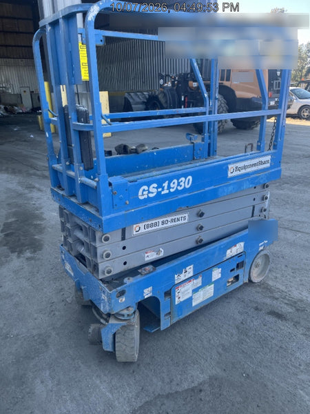 2019 Genie GS-1930 Fixed rails with chain Entry