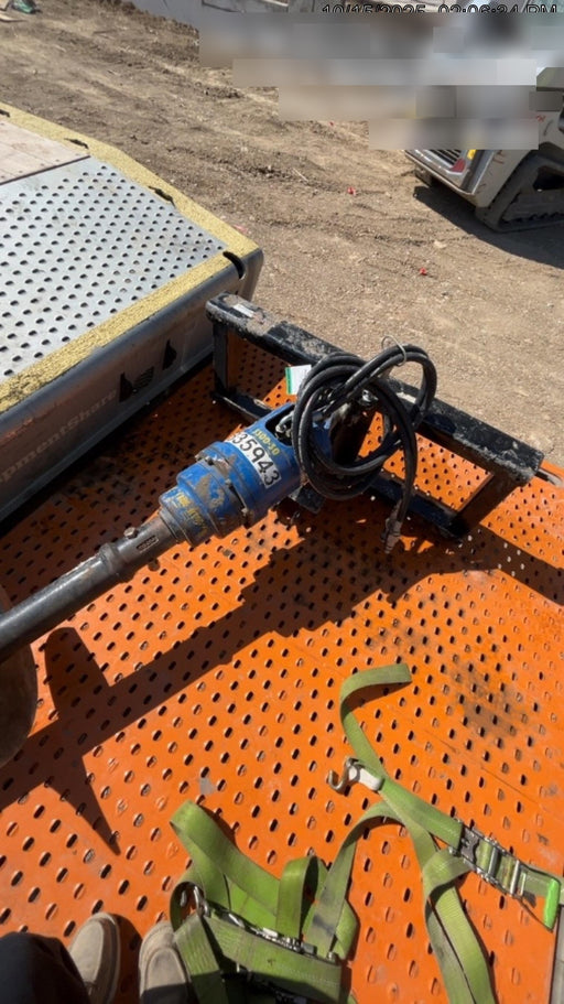 2023 AUGER TORQUE 3300-30