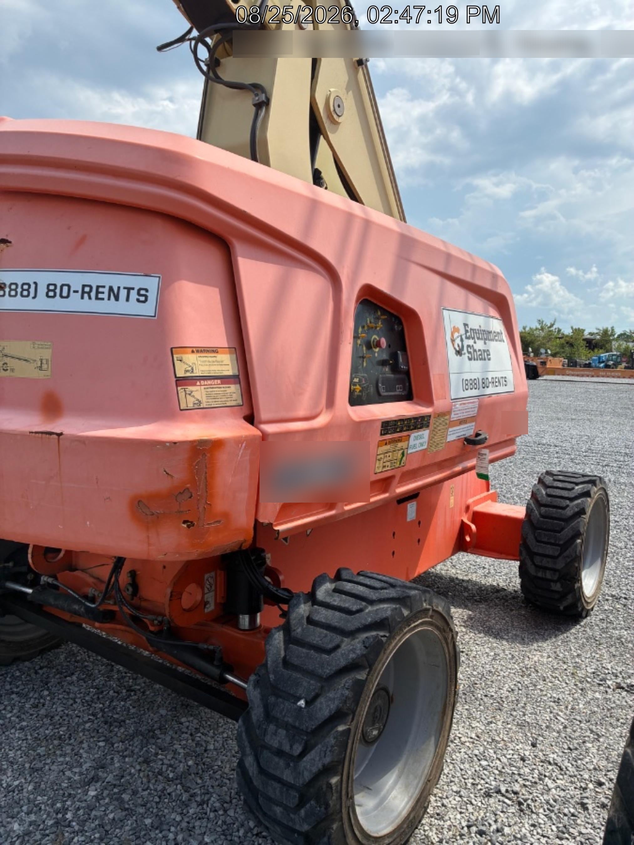 2019 JLG 660SJ