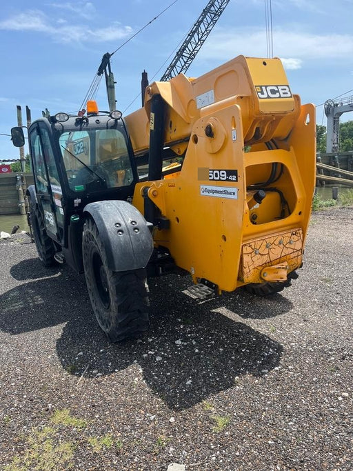 2020 JCB 509-42 Cab/Heat/Air, Solid Tires, Work Lights, Beacon, Aux Hydraulics, Back up Alarm, Lifting Eye, ES Decals