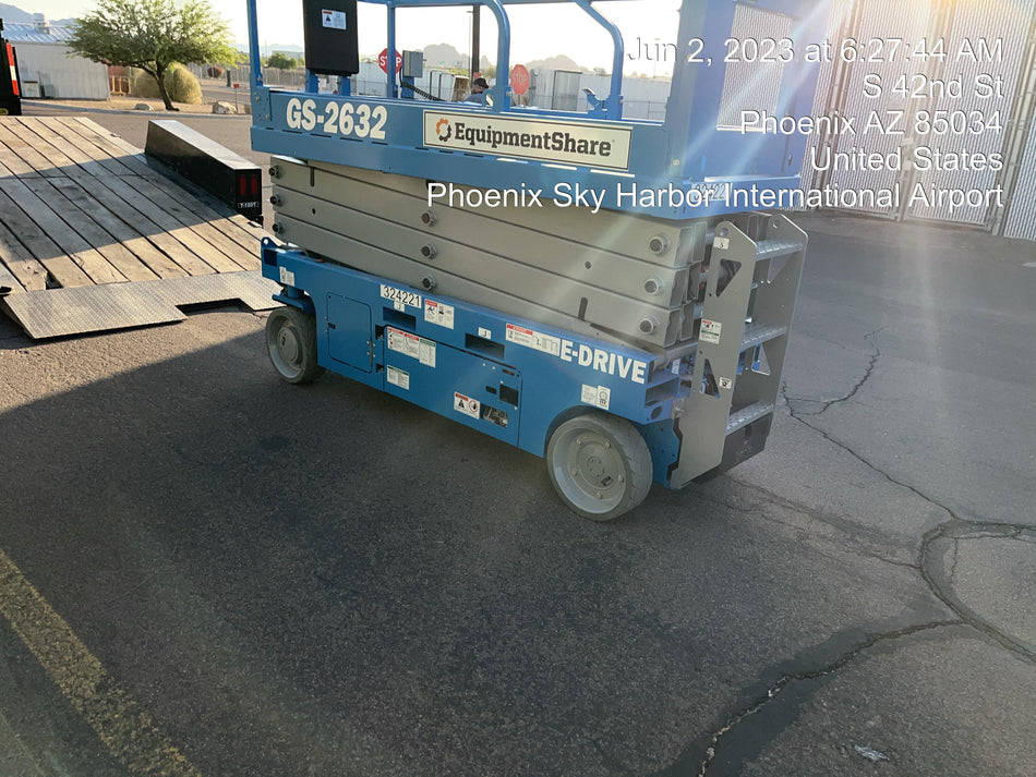 2023 GENIE GS-2632