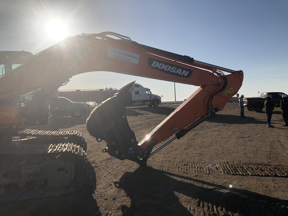 2019 DOOSAN DX225LC-5