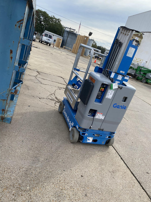 2021 GENIE GR-20
