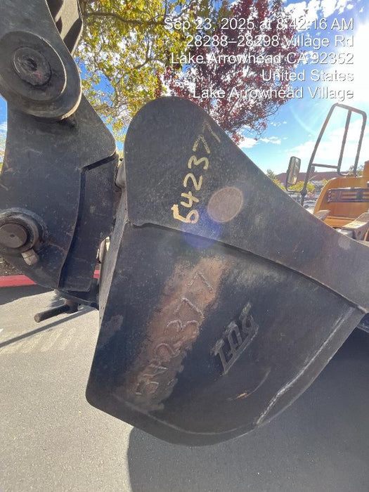 2025 TAKEUCHI 36" Bucket - Takeuchi