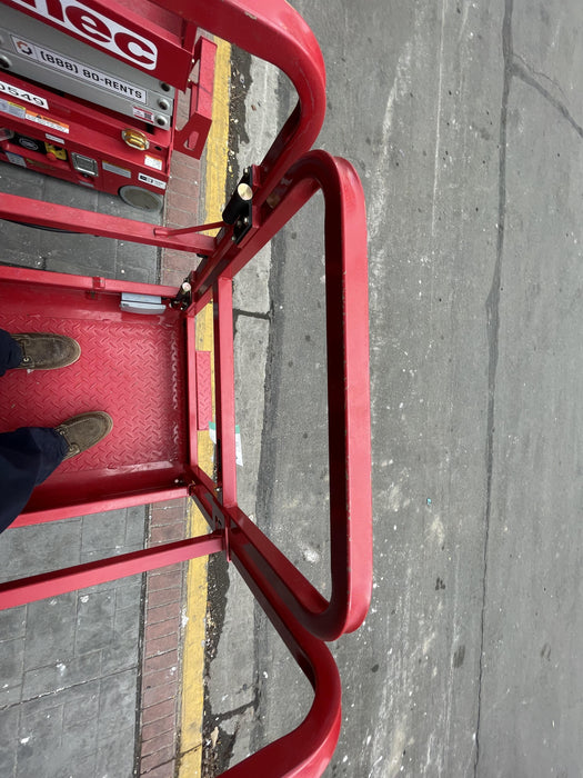 2020 MEC 1330SE Solid NM Tires, Steel Swing out Doors, LCS, Beacon, 900W Inverter