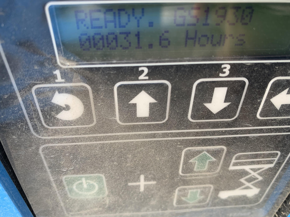 2020 Genie GS-1930 Solid Non Marking Tires, Beacon, Folding rails with half height swing gate, 800W Inverter