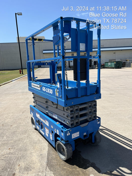2020 Genie GS-1930 Solid Non Marking Tires, Beacon, Folding rails with half height swing gate