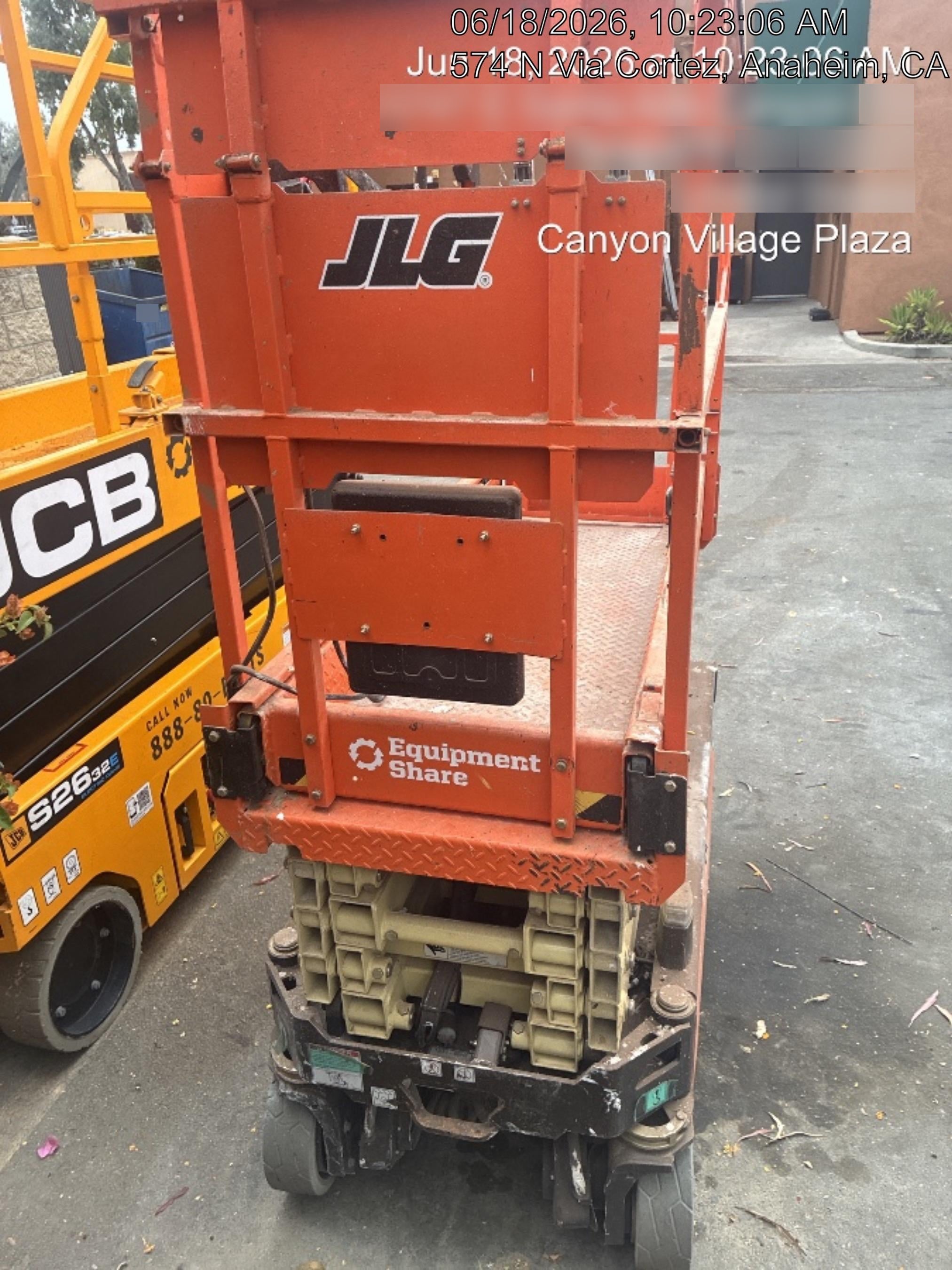 2024 JLG ES1932