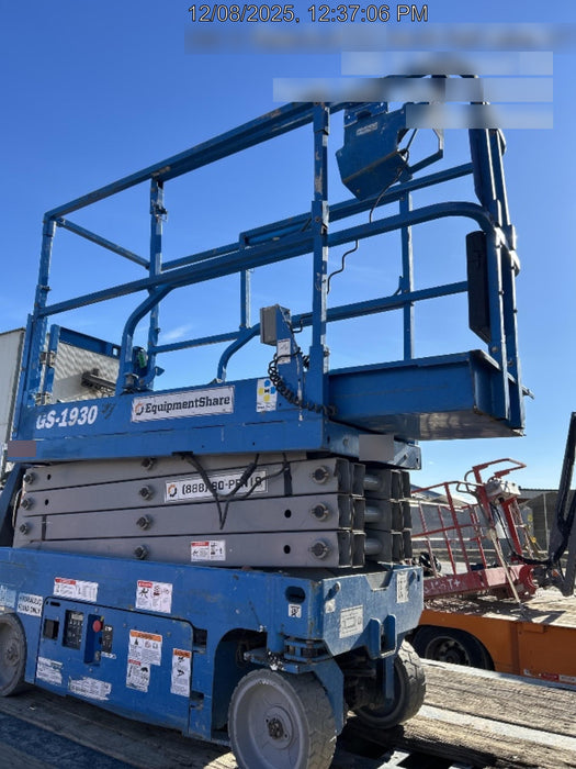 2020 Genie GS-1930 Solid Non Marking Tires, Beacon, Folding rails with half height swing gate