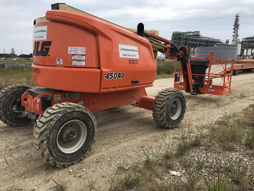 2019 JLG 450AJ