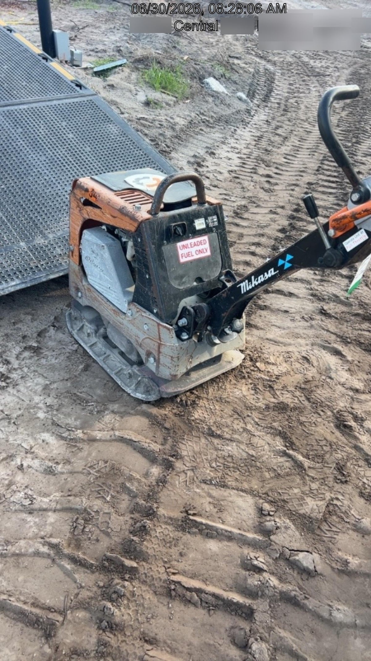 2023 Multiquip MV308GH Honda GX270, 18" Plate, Tachometer