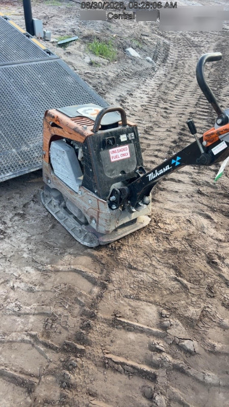 2023 Multiquip MV308GH Honda GX270, 18" Plate, Tachometer
