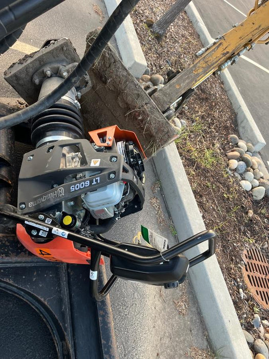 2024 HUSQVARNA LT6005