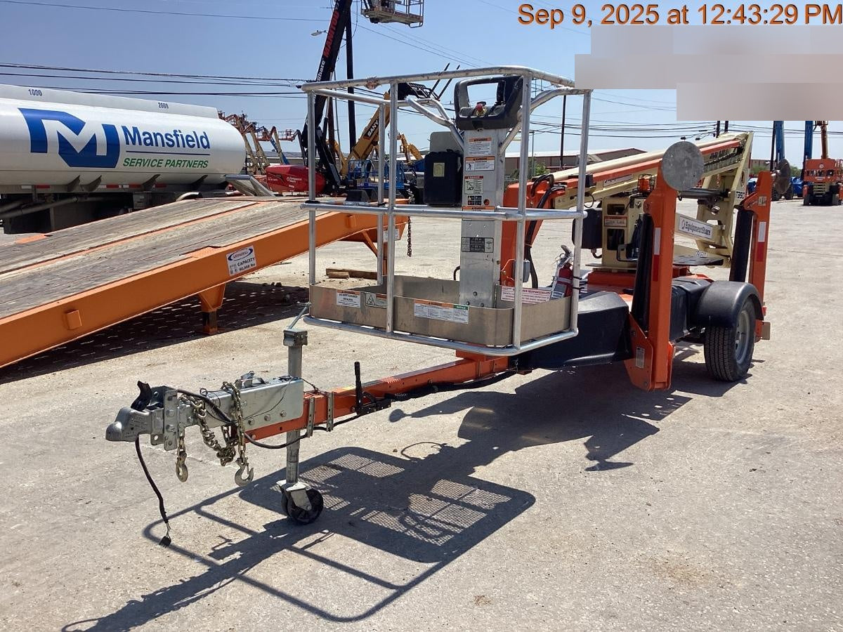 2022 JLG T350