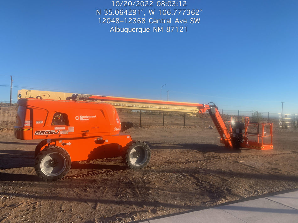 2022 JLG 660SJ