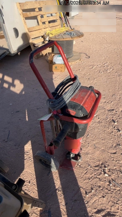 2020 HILTI TE 3000-AVR