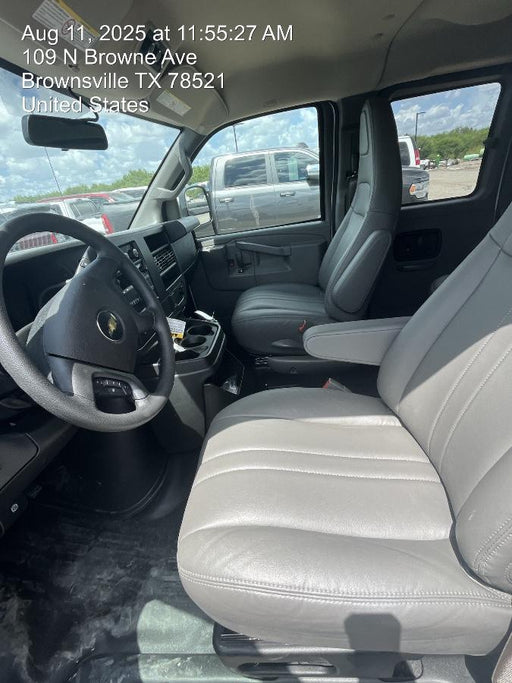 2025 CHEVROLET Express Van - Rental