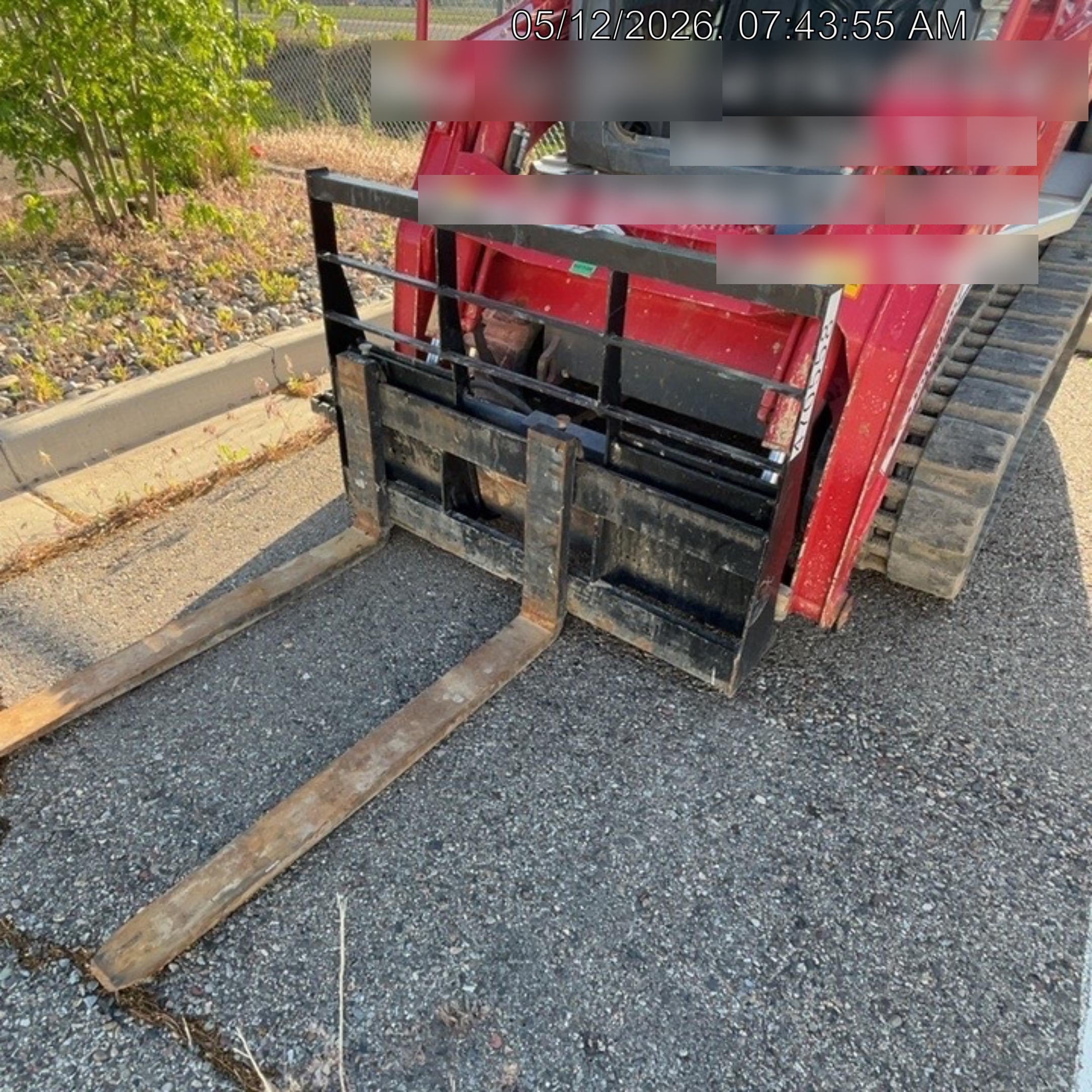 2024 ARROW MATERIAL HANDLING F5100CB - 72"