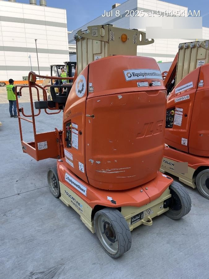 2022 JLG 26E