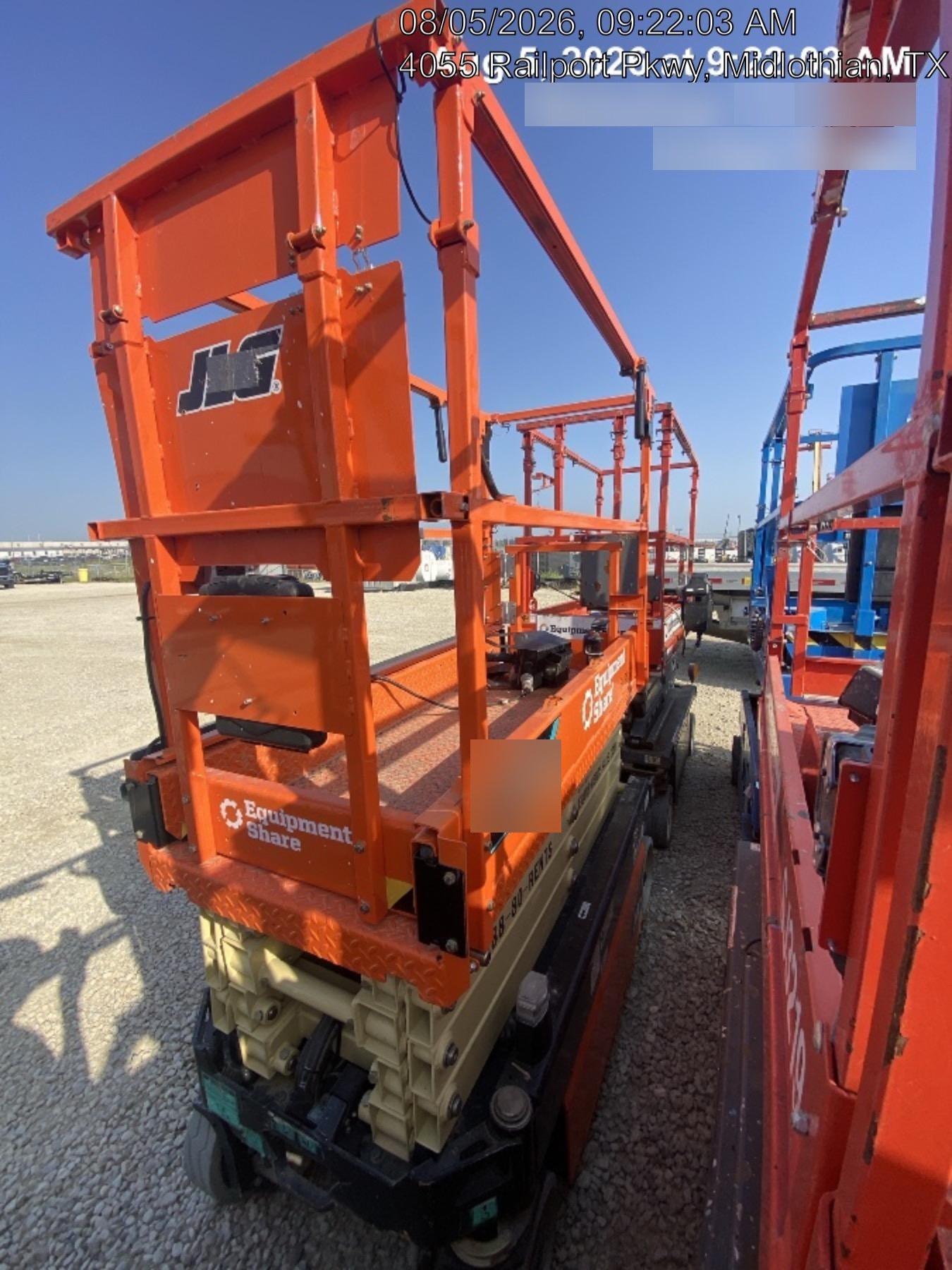 2025 JLG ES1932