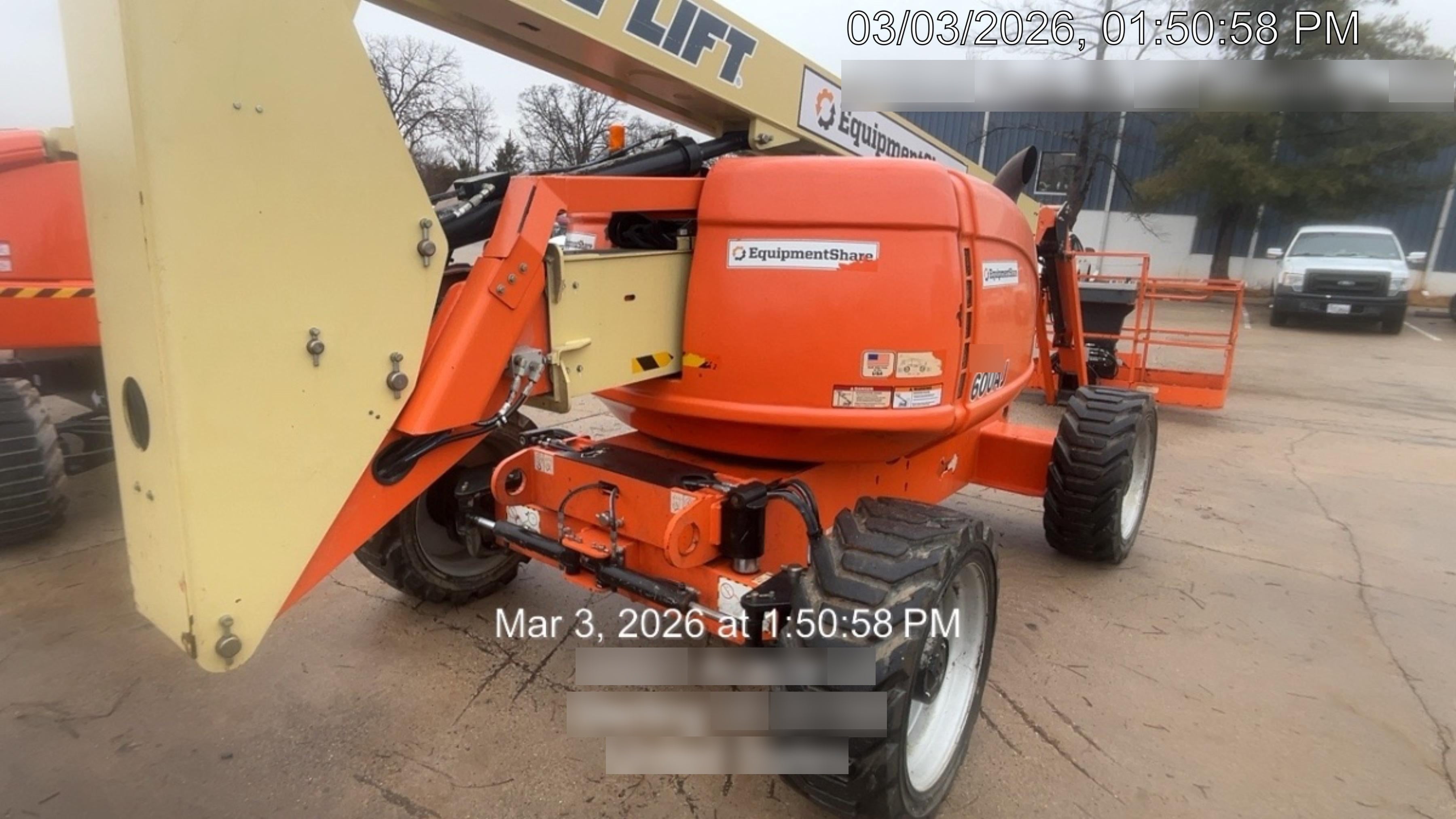 2019 JLG 600AJ