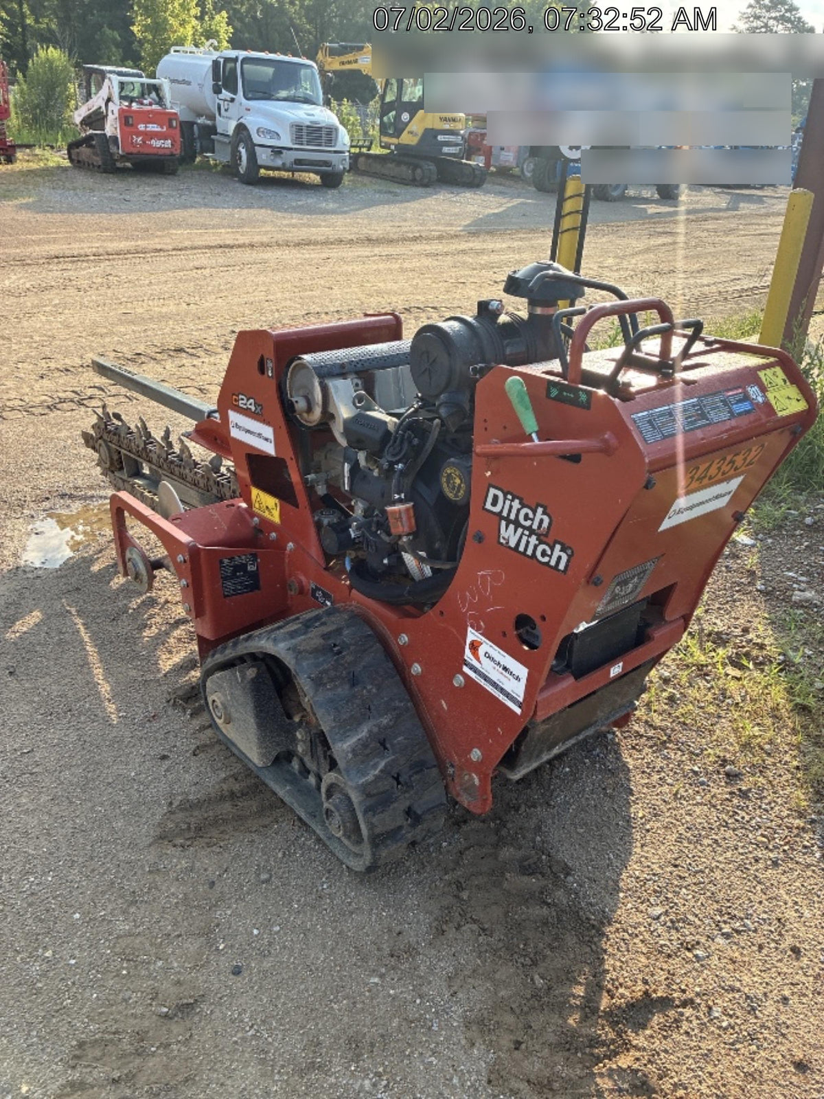 2023 DITCH WITCH C24XA