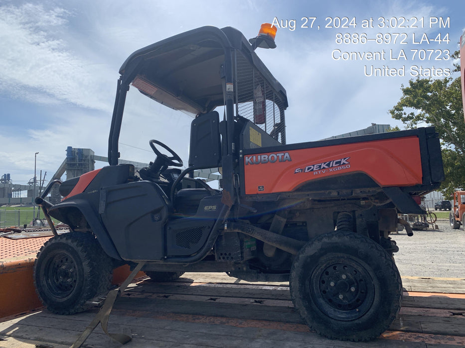 2019 Kubota RTV-XG850WL-H 4wd Utility Cart, Gas, 2 Seat, LED Strobe, Windshield Tempered Glass, Plastic Canopy, Wire Harness Kit, Backup Alarm