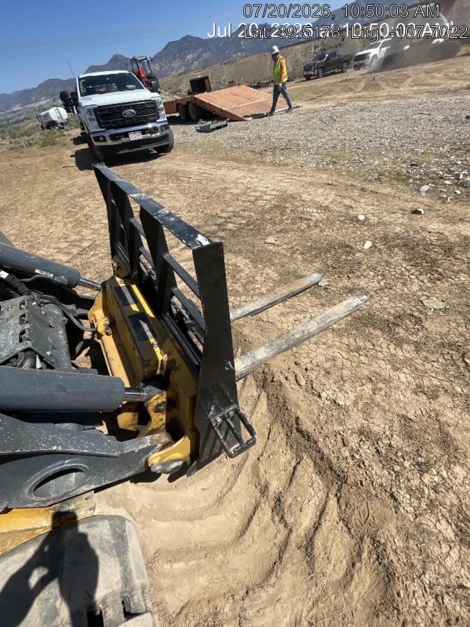 2022 PALADIN 48" Pallet Forks - Paladin
