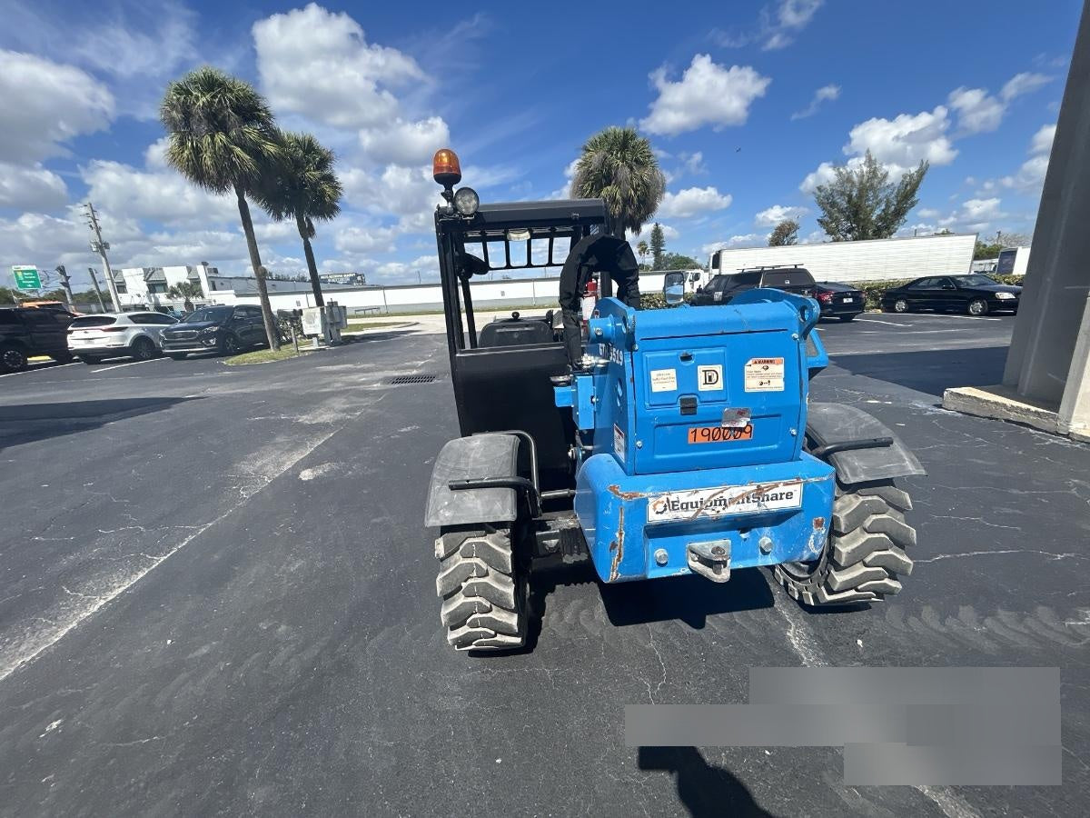 2021 GENIE GTH-5519