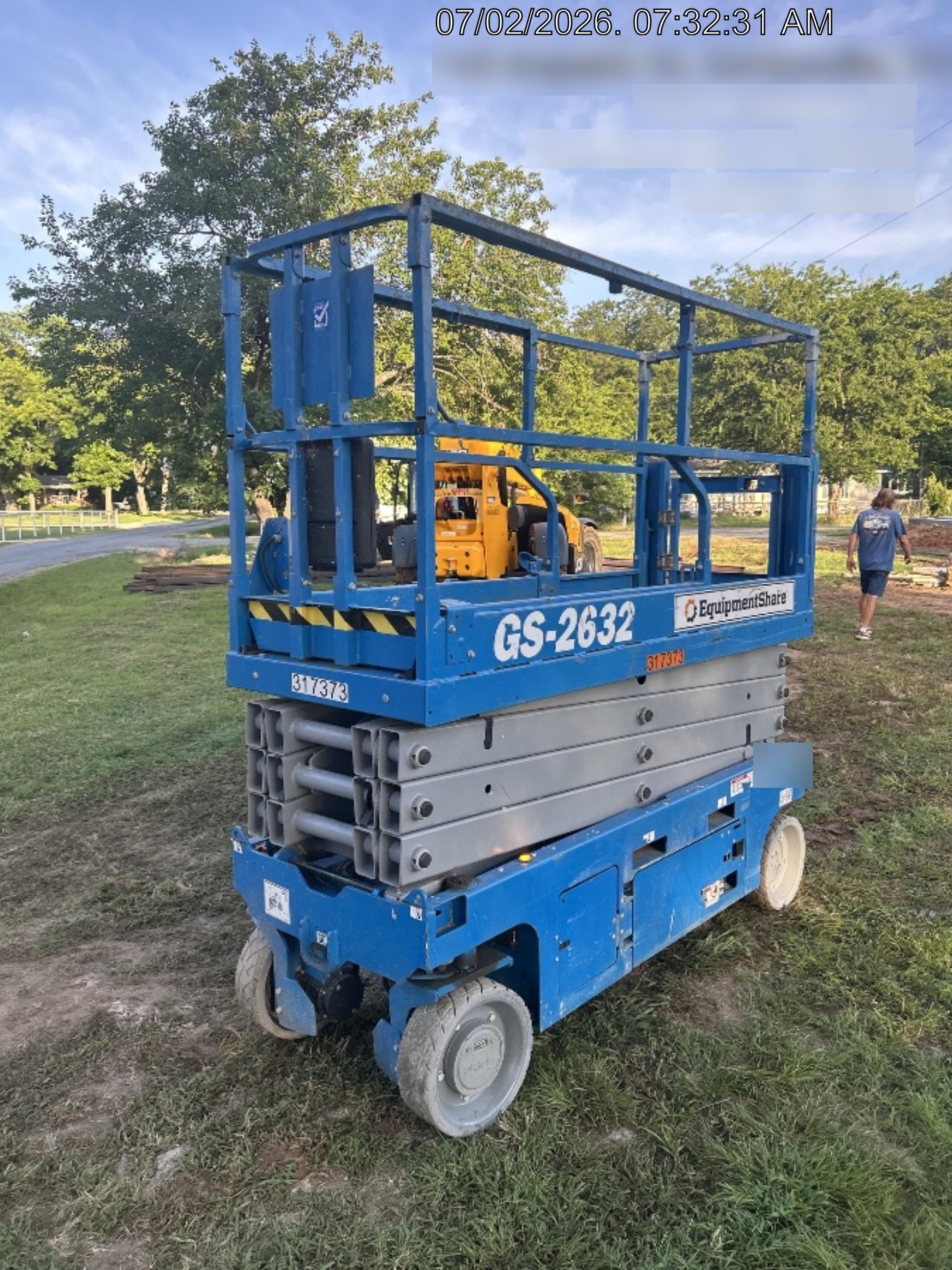 2023 GENIE GS-2632