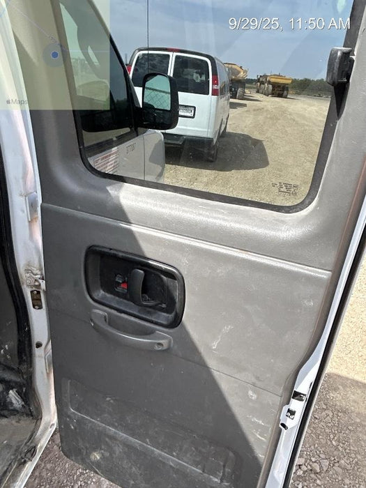 2023 CHEVROLET Express Van - Rental