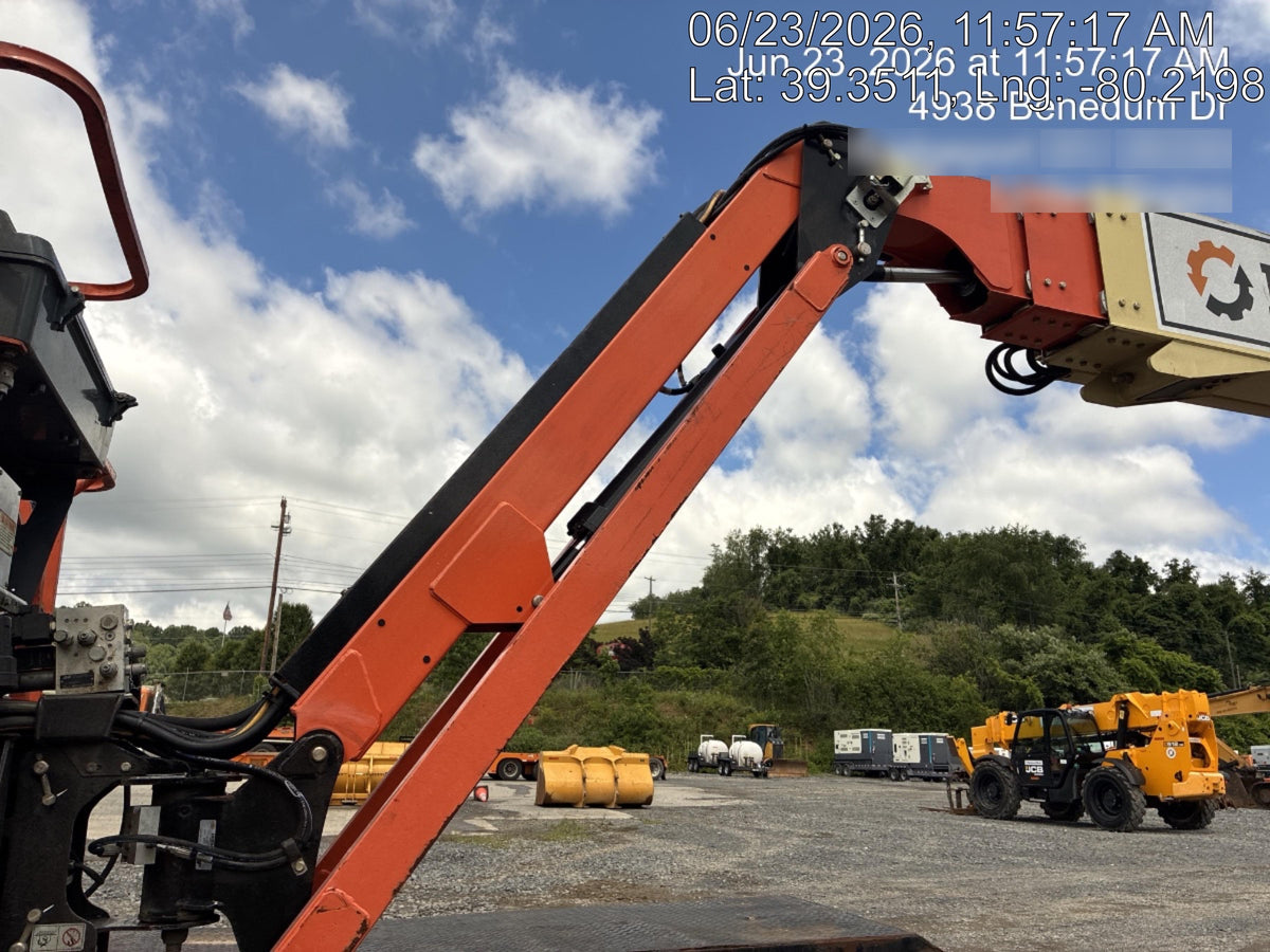 2021 JLG 660SJ