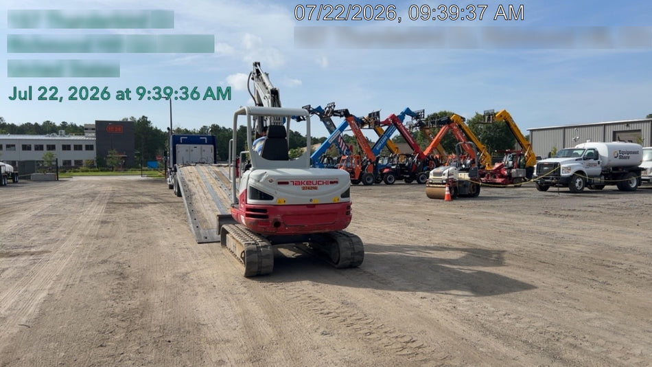 2022 TAKEUCHI TB250-2R