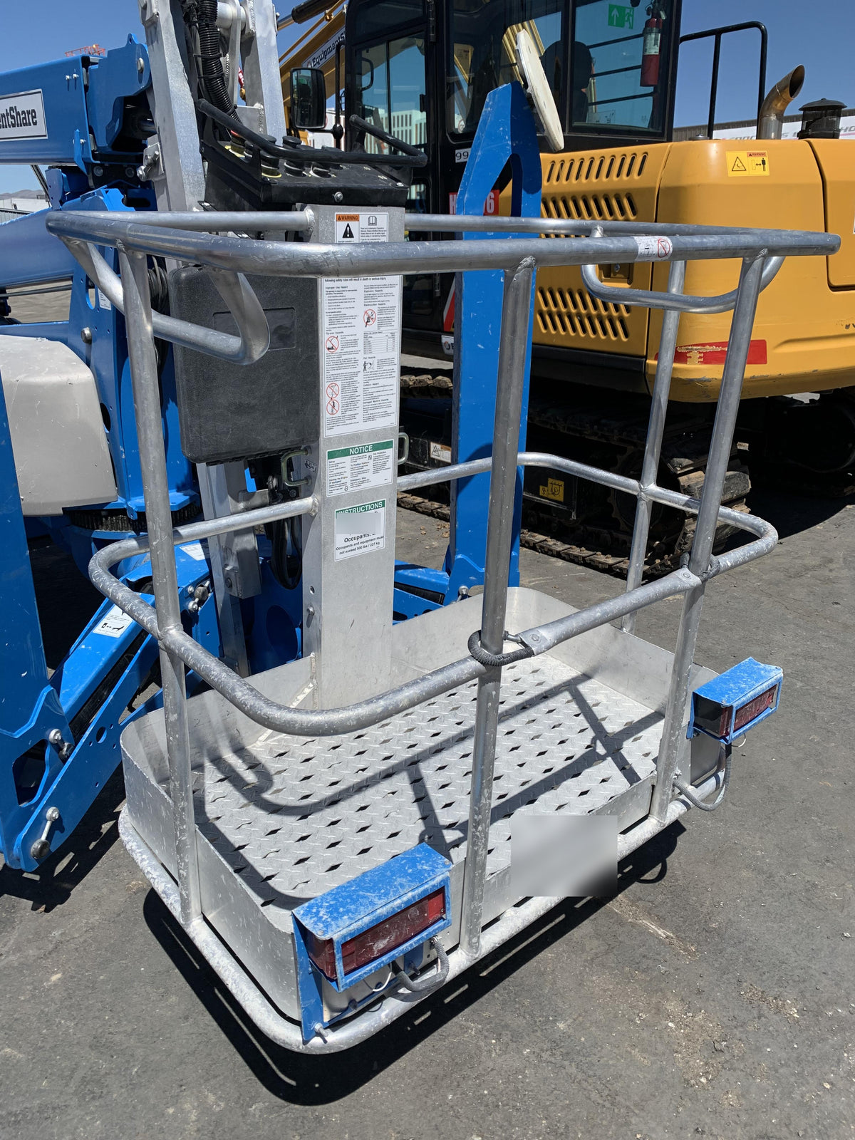 2020 GENIE TZ-50