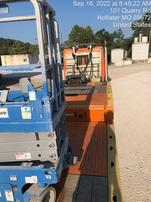 2019 Genie GS-1930 Fixed Rails with Chain Entry