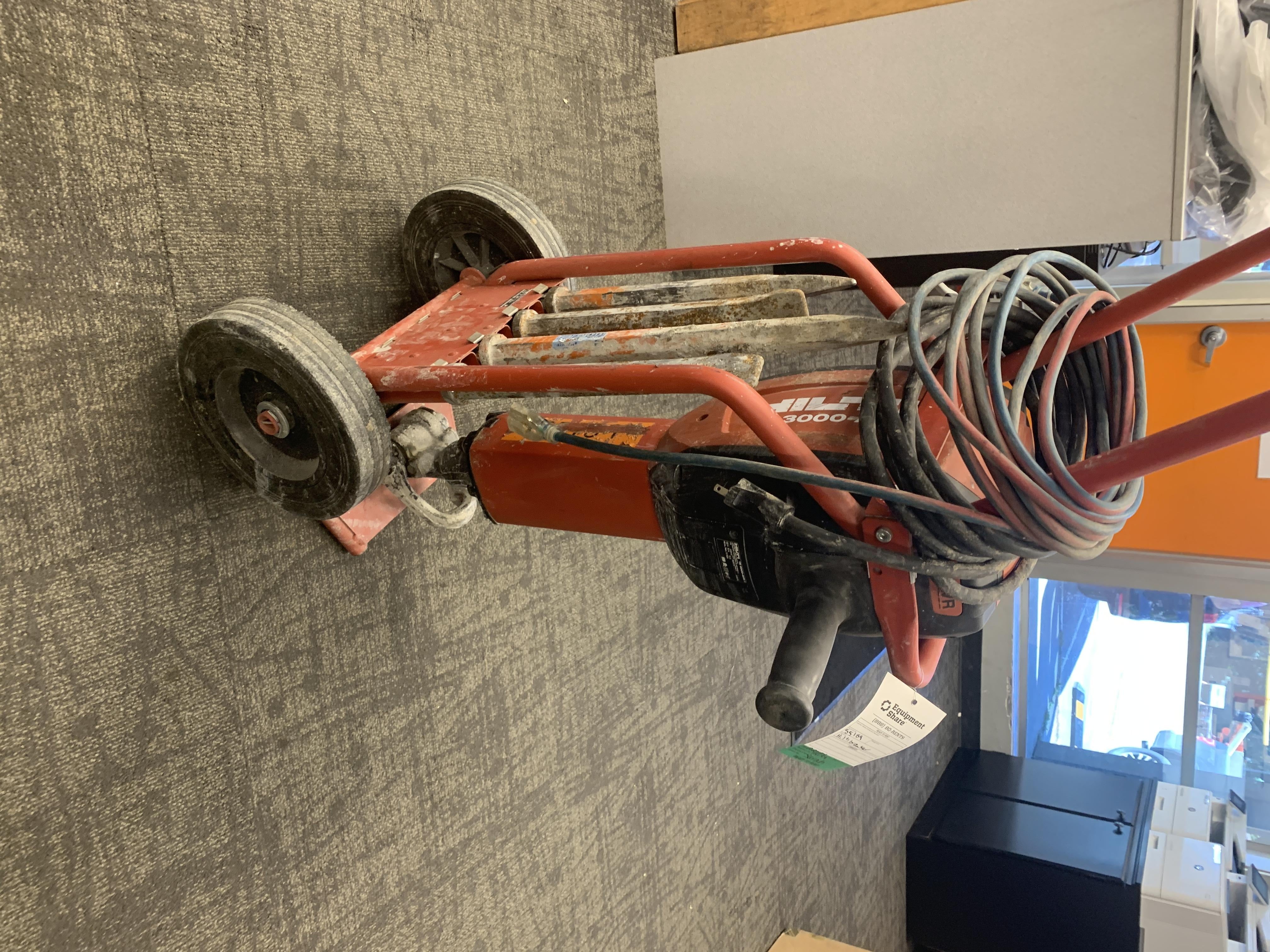 2019 HILTI TE 3000-AVR